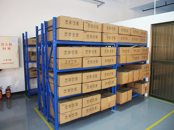 至細(xì)無塵毛刷倉庫（一）